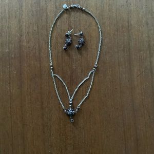 Garnet necklace and earrings set💥SALE